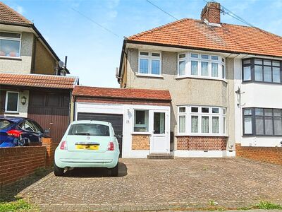 Latham Road, 3 bedroom Semi Detached House for sale, £500,000