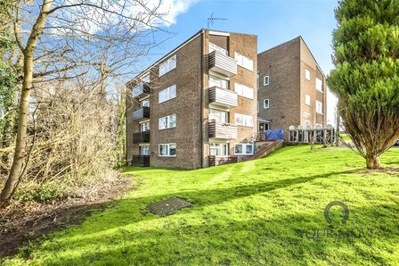 1 bedroom  Flat to rent