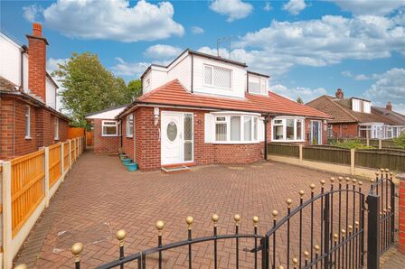 Ruskin Avenue, 3 bedroom Semi Detached House for sale, £300,000