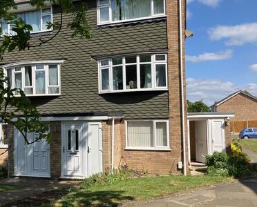2 bedroom  Flat to rent